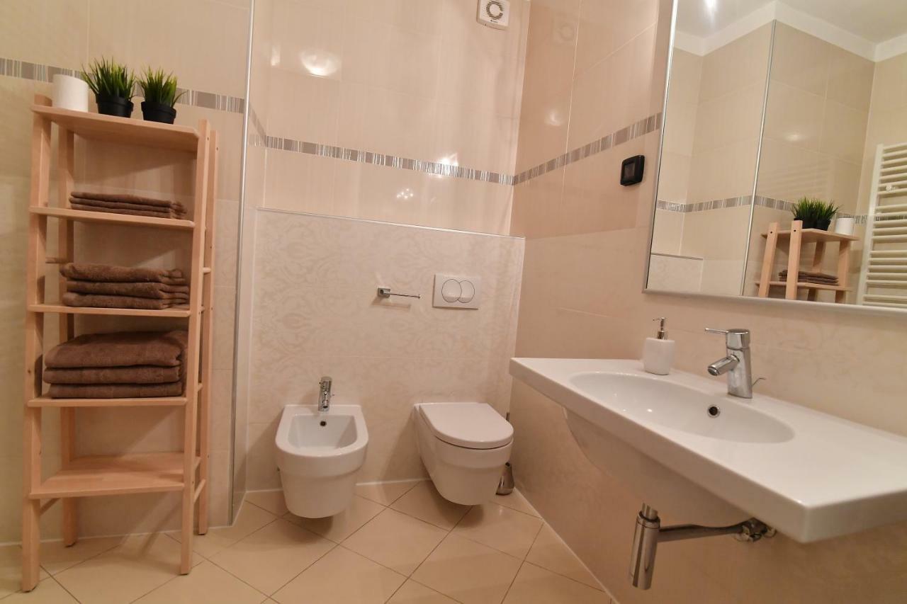City Penthouse Vita Пула Екстер'єр фото