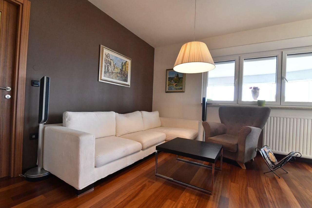 City Penthouse Vita Пула Екстер'єр фото